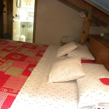 B&B La Casa Delle Bambole Panchia Dış mekan fotoğraf